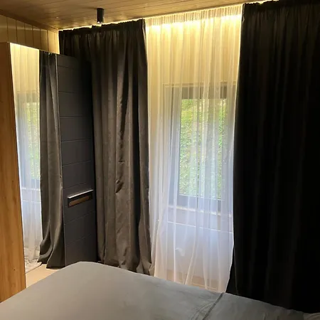 тихий куточок Tatil Evi *